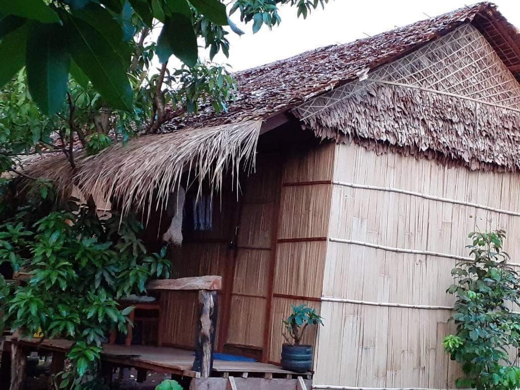 Tribal Village Homestay & Trekking 반룽 외부 사진